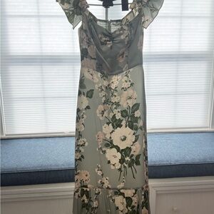 Reformation Sianna 100%Silk Sage Green Floral Maxi Dress, Ruffle sleeves and hem